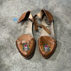 Women’s flats